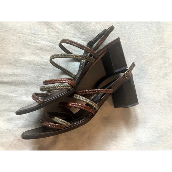 STUART WEITZMAN Strappy Block Heel Slingback Sandals Size 8 VACATION CASUAL - Picture 6 of 11